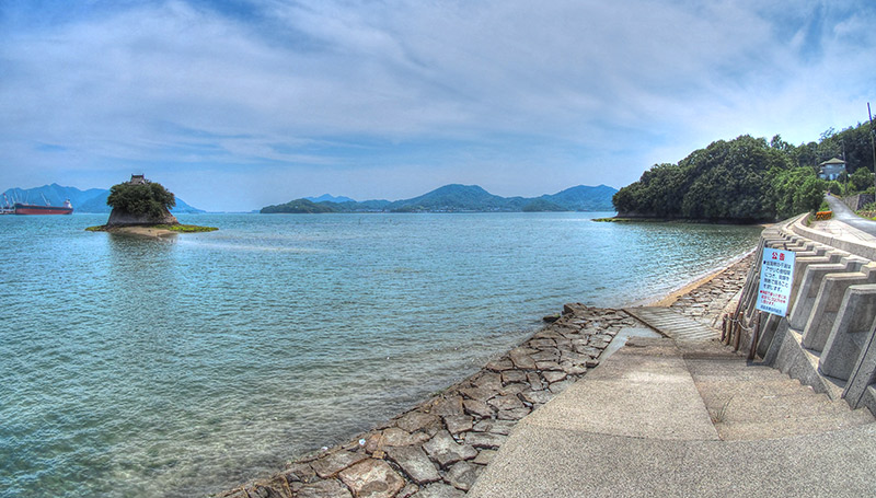 沖の観音・尾道のモンサンミッシェル(おきのかんのん・おのみちのもんさんみっしぇる) Mont Saint Michel on Onomichi 沖の観音・尾道のモンサンミッシェル(おきのかんのん・おのみちのもんさんみっしぇる) Mont Saint Michel on Onomichi