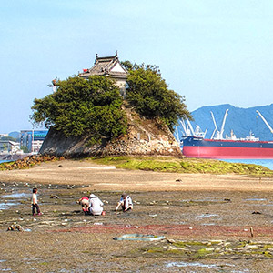 沖の観音・尾道のモンサンミッシェル（おきのかんのん・おのみちのもんさんみっしぇる） Mont Saint Michel on Onomichi