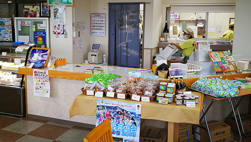 水と珈琲が無料で飲み放題・はっさく屋 因島大浜 水と珈琲が無料で飲み放題・はっさく屋 因島大浜
