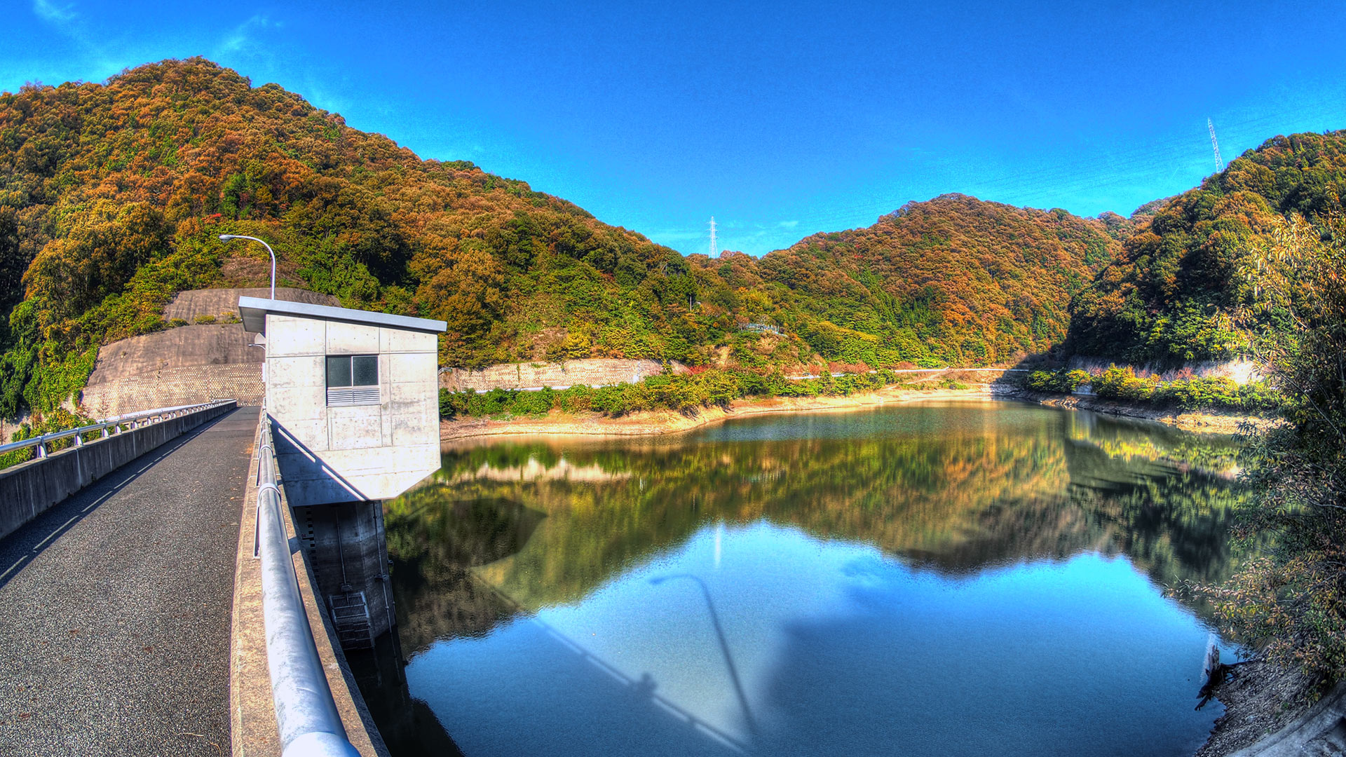 奥山ダム（おくやまだむ） Okuyama dam
